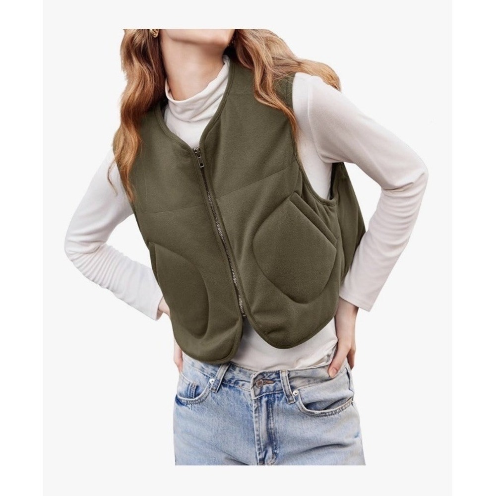 Tankaneo Quilted Vest Women Small Green NEW Cropped Army Sleeveless C959